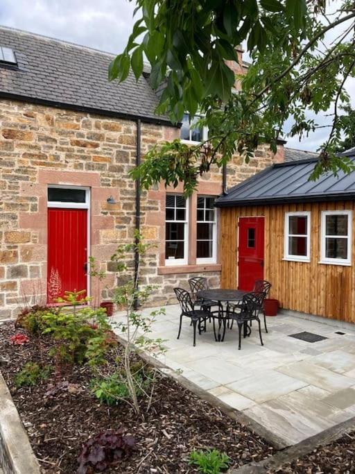 Signalman'S Cottage In Clachnaharry South Kessock Exterior foto